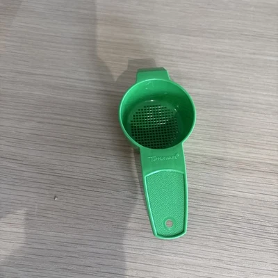 TUPPERWARE - Kitchen Tools / Utensils -Green Tea Strainer - Image 1 of 2