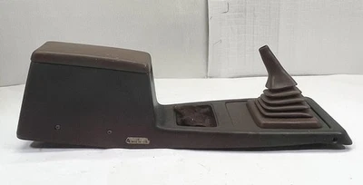 Mazda B2000 1986-1993 consola con bota de cambio granate necesita TLC Foto 1 de 4