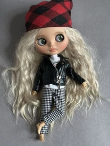 Outfit-Set Kleidung für Blythe Puppen Jacke, T-shirt Hose Bandana NEU Handwerk - Bild 1 von 10