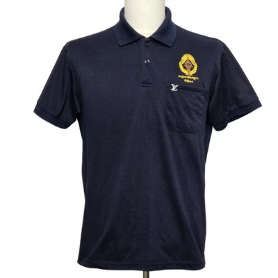 Camisa polo masculina Louis Vuitton XL azul marinho CLV-DTA logotipo bordado ação mina - Imagem 1 de 4