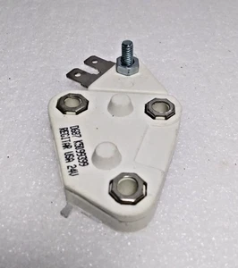 New Delco 24V Regulator 27.5 VSet Cir A w/ Tolerance Ring Webbed Term  230-12112 - Foto 1 di 10