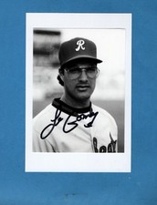 1990 LEO GOMEZ-ROCHESTER RED WINGS  AUTOGRAPHED POSTCARD PHOTO