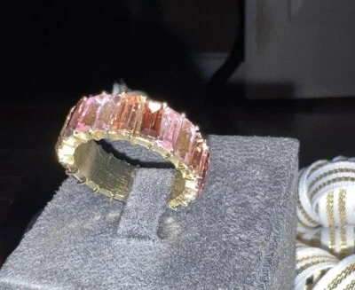 NEW Crystal Statement Ring Sz 9 Rose/Pink Crystals Gold Band HOT! Eternity - Image 1 of 4