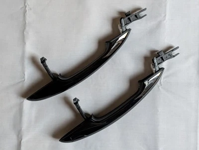 coppia maniglie porta PIANO BLACK sinistra + destra LED MINI ORIGINALE F56 F57 - Immagine 1 di 4