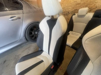  Asiento del conductor delantero izquierdo deportivo Lexus Es300h F 2019 a 2025 Foto 1 de 4