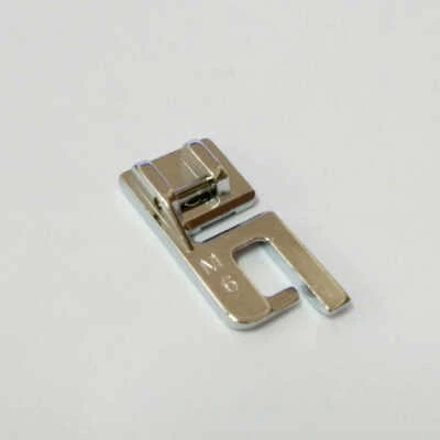 FELLING FOOT 6MM SNAP ON TO FITS BROTHER  JANOME AND OTHER MAKES (197) - Image 1 of 4