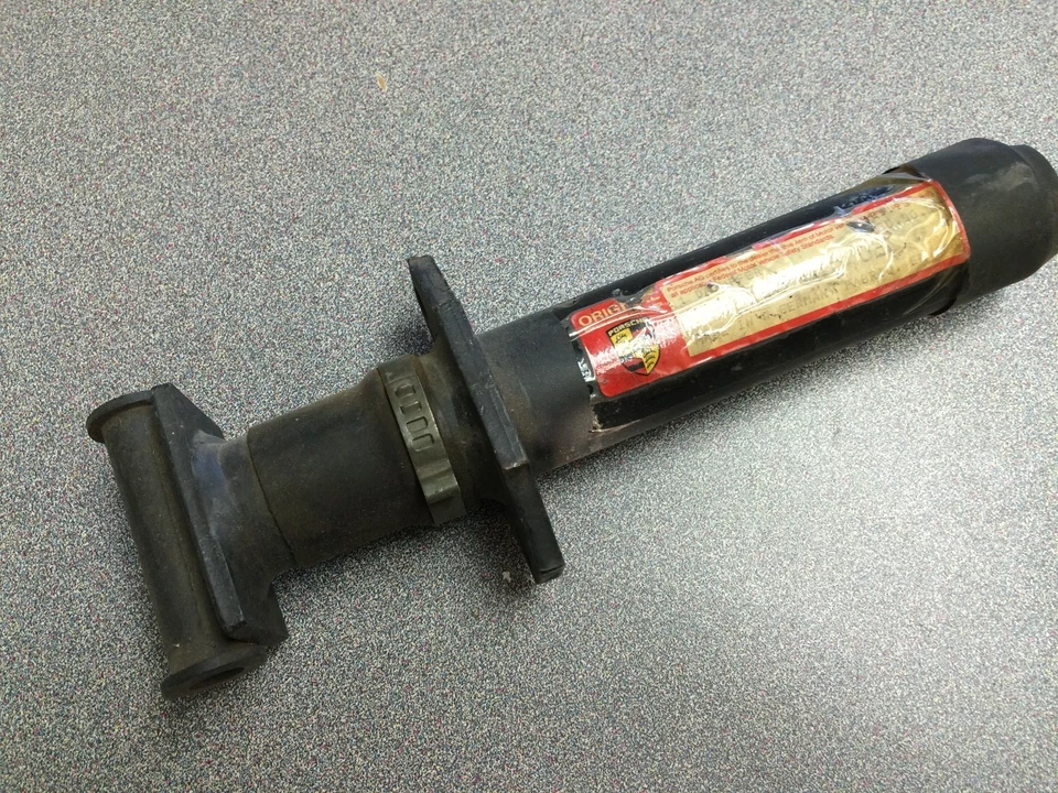 AMORTIGUADOR PARACHOQUES DELANTERO O TRASERO ORIGINAL PORSCHE 928 NUEVO EN STOCK Foto 1 de 3