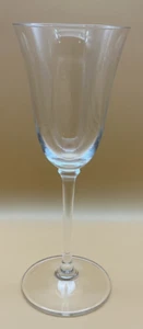 VERA WANG FIRMADO SOBRE BASE MARCA 9 1/16" DESCATALOGADO Copa de Vino, Cáliz, FLAUTA - Imagen 1 de 6