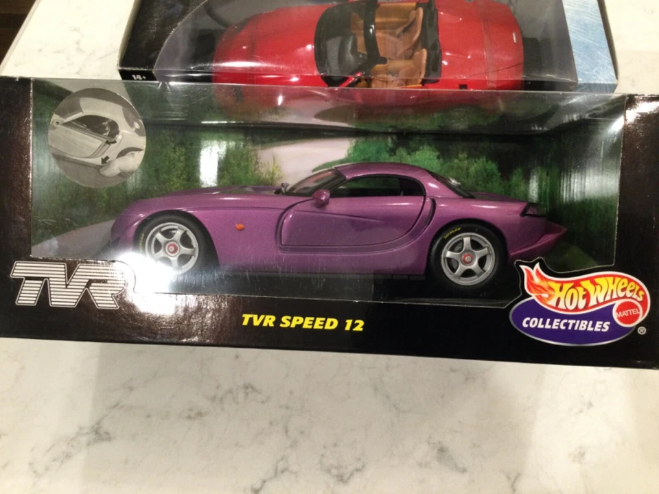 1999 Hot Wheels Collectibles 1:18 TVR Speed 12 Diecast - Image 1 of 4