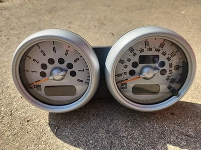 Tacómetro Tach Rpm se adapta a 02-08 MINI COOPER y Cooper S medidores dobles  Foto 1 de 4