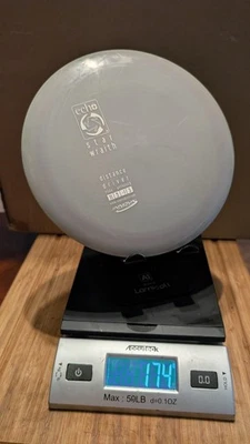 RARE COLLECTOR INNOVA ECHO STAR WRAITH DISTANCE DRIVER 175g GOLF DISC - Image 1 of 2