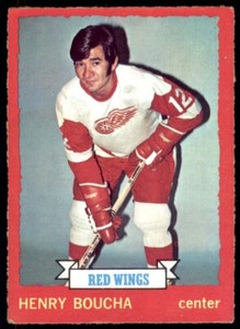1973-74 O-Pee-Chee Dark Backs Henry Boucha RC #33