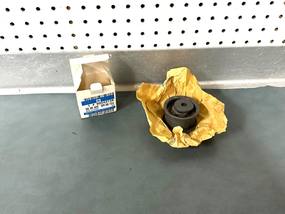 Polea de distribución del motor GM OEM NOS 90543739 1997-1999 Cadillac Catera 3,0 L Foto 1 de 3