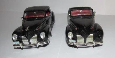 Signature Models 1:32 lot of 2 1938 Lincoln Zephyr Diecast Cars for parts - Image 1 of 4