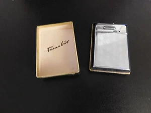 Vintage Fumalux FL2 Lighter With Flashlight 1940's Boxed - Picture 1 of 6