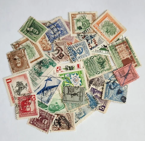 Uruguay  Kiloware collection 225 different used/new hinged stamps 1890-1972 Cover