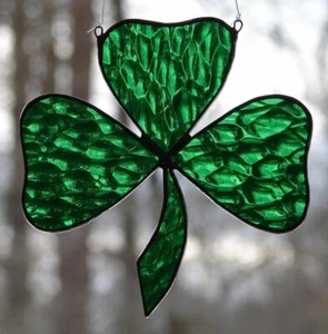Stained Glass Irish Shamrock Sun Catcher - Picture 1 of 1
