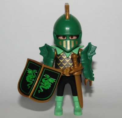 Playmobil  Dragon Knight w/ special green dragon helmet - C30 - Image 1 of 4