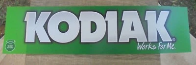 KODIAK - FUNCIONA PARA MÍ - LETRERO PLÁSTICO FINO 34X8,5" Foto 1 de 3