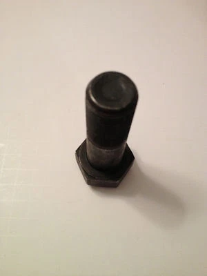 Perno Komatsu #195-32-11210 Foto 1 de 4