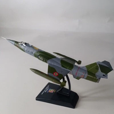 Modello Militare Die-Cast 1:100 Lockheed F-104S ASA StarFighter Da Collezione - Immagine 1 di 4