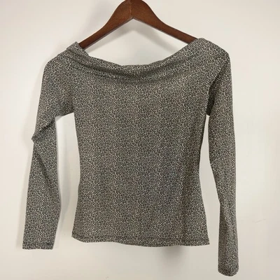 H&M女式XS。 长袖花卉圆领上衣 — 第 1/4 张图片