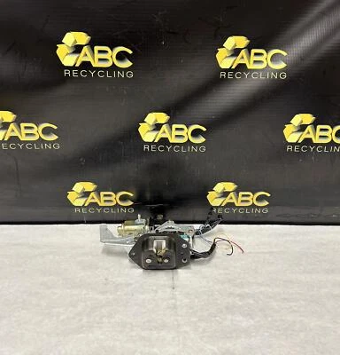 2007 日产 Quest S 后升降门后备箱盖闩锁执行器 原始设备制造商 — 第 1/4 张图片