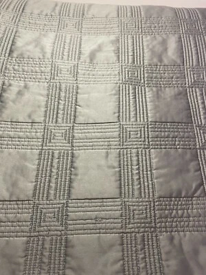 Fieldcrest Luxury Modern Pewter Gray Cotton Filled King Sz. Quilt 92 x 106- Exc! - Image 1 of 2