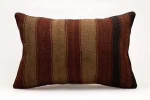 Kilim Pillow Cover, 16x24 inc, Vintage Sofa Pillow, Handmade Decorative Pillow - Picture 1 of 4