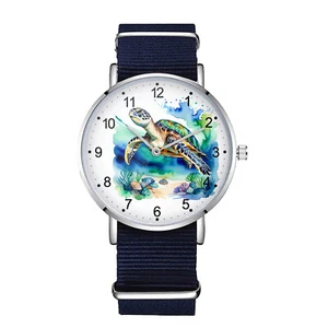 Reloj de nailon tortuga marina, tema aventura en el océano, arte de vida silvestre marina, amante de la naturaleza - Imagen 1 de 5