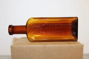 BERNSTEIN ATLAS MEDIZIN CO HENDERSON N.C. GEPRÄGTE FLASCHE - Bild 1 von 6