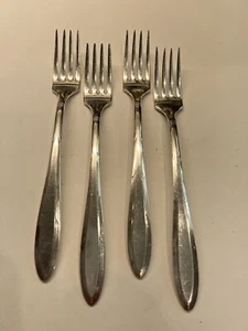 Set of 4 NICE Vintage Oneida Nobility Silver Plate 'Reverie' Luncheon Forks - Picture 1 of 4