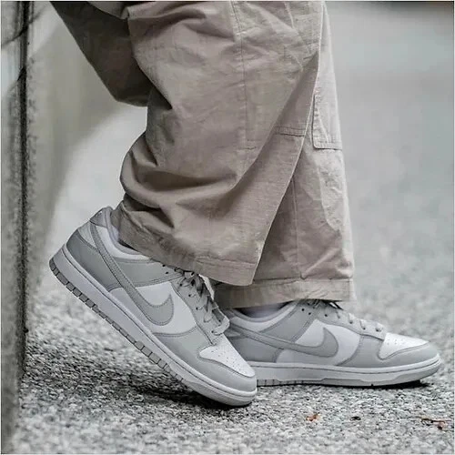 nike dunk bianca/grigia nuova - Immagine 1 di 1