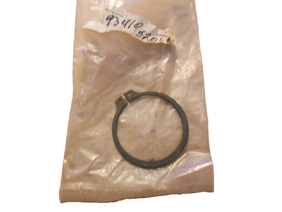 Nuevo de Lote Antiguo CirClip Compatible con: Yamaha AT2 AT3 CT2 CT3 DT2 DT3 RT3 93410-52061 Foto 1 de 1