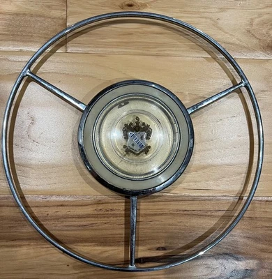 1941 1942 1943 1944 1945 1946 1947 BUICK Steering Wheel HORN RING Cap Button Old - Image 1 of 4