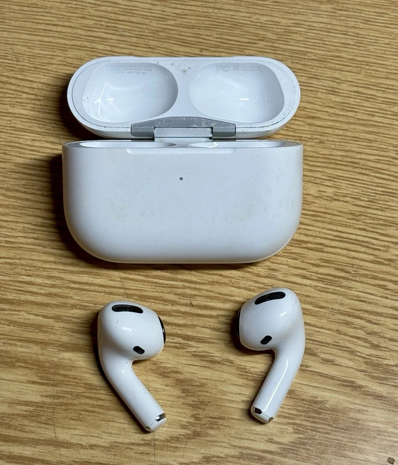 Apple AirPods Pro 1. Generation A2084 Als Defekt - Bild 1 von 2