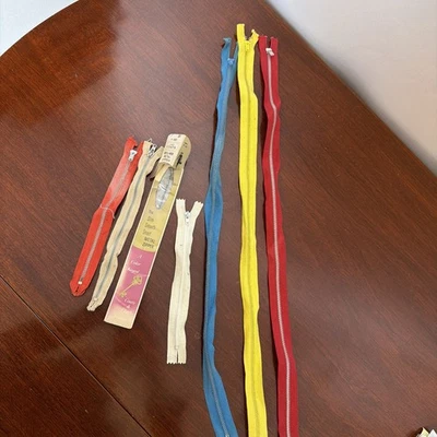 Lote Cremallera Vintage Varios Tamaños Colores Garra, LAMAR, Halcón, CC, Nuevo y Usado Foto 1 de 4