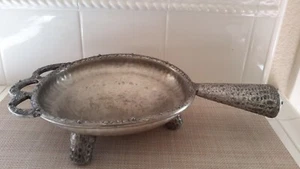 Vintage Zinn Handarbeide #6 handgehämmert Zinn Servierschale mit Fuß und Griff - Bild 1 von 11
