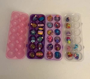 Hatchimals Collectible Lot Of 32 Mini Figures Toys With Two Cases - Picture 1 of 3