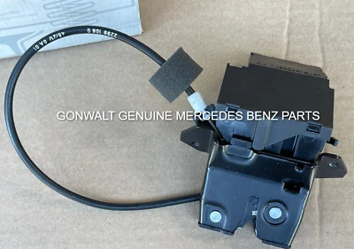 Mercedes Benz SLR McLaren 2005-2009 Latch Type Trunk Lock 1717500085 - Image 1 of 4