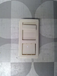Leviton 604-IPKIT-T Illumatech Farbumbausatz hellmandel *kostenloser Versand* - Bild 1 von 2