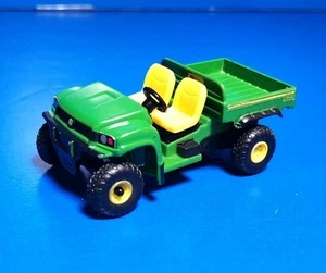 John Deere Jeep Farm Diecast Toy-John Deere Licensed Products  Sácal 1:32  - Picture 1 of 12