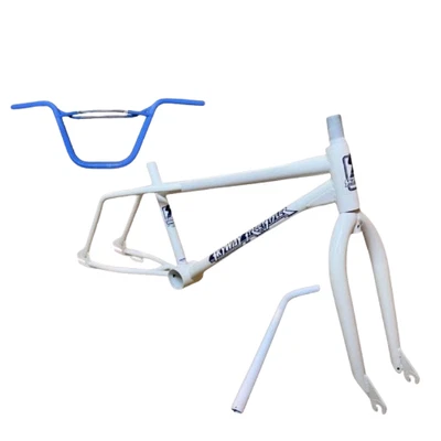 BMX SKYWAY STREETSTYLER 车架 + 叉 + 车把 + 座杆套装 Deadstock 罕见 — 第 1/4 张图片