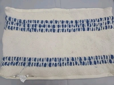 Funda de almohada lumbar a rayas Pottery Barn Reed azul cambray 16 x 26 lana algodón Foto 1 de 4
