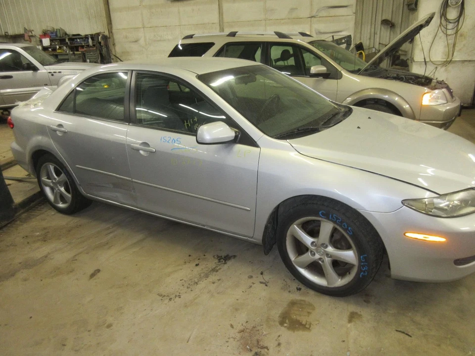 Used Front Left Door Assembly Front fits: 2005 Mazda 6 electric Front Left Grade Foto 1 de 4