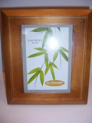 MARCO DE FOTOS VINTAGE UMBRA TOM VINCENT DISEÑO BAMBÚ SIXTREES 4X6 PULGADAS Foto 1 de 4