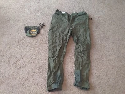 Mens Cabelas Dry Plus EXTRA LARGE XL Green Pants Bag Waterproof FISHING HUNTING - Image 1 of 4