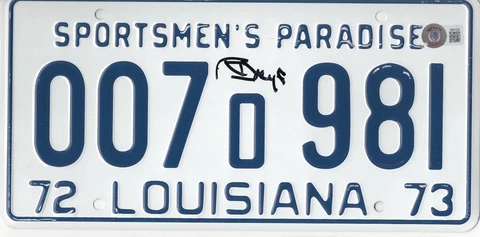 RICHARD DREYFUSS JAWS SIGNED LICENSE PLATE PROP AUTOGRAPH BECKETT BAS COA Cover