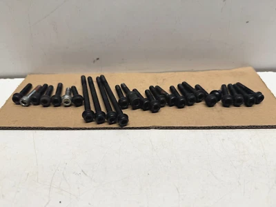 Paneles laterales Cubiertas Pernos Tornillos Ducati Supersport 939 2018 (2017 - 2021) Foto 1 de 4