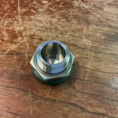 CMP-UK 757-1 NPT Hex Head Stopper Plug Stainless Steel W/Washer & Nut (new) - Image 1 of 3